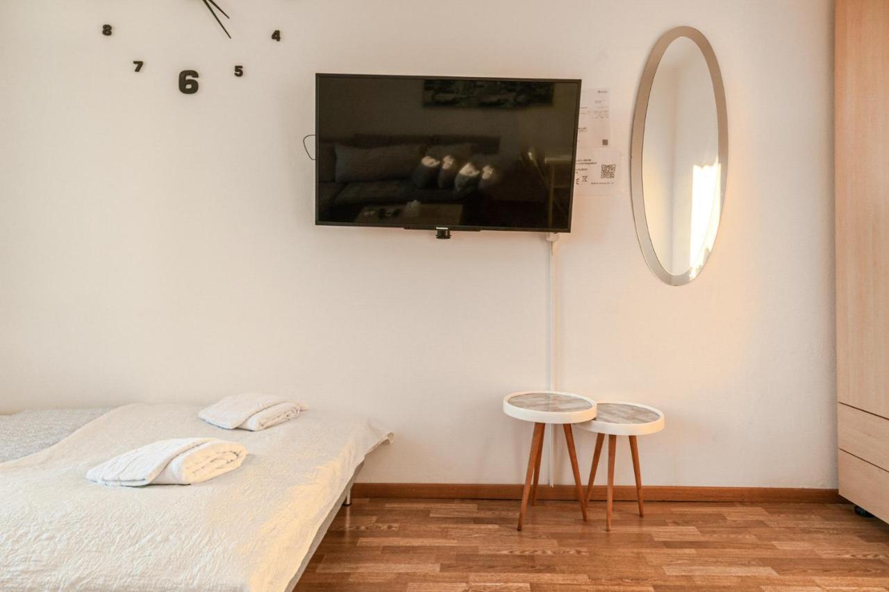 Joyful 2Br Apt. @ Millenium Tower And The Danube Vienna Esterno foto